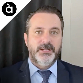 À Punt: Mercados y economía
